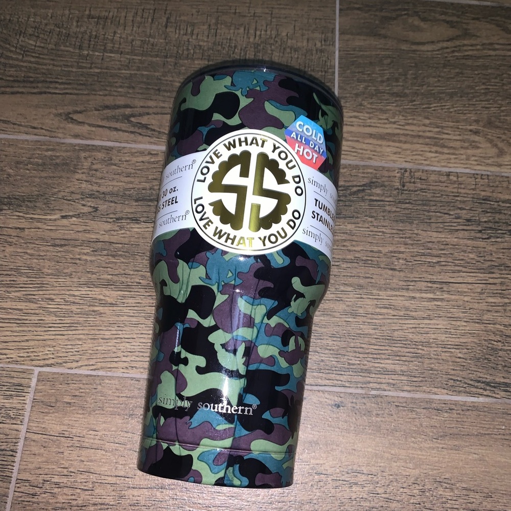 Simply Southern 30 oz Camo Tumbler